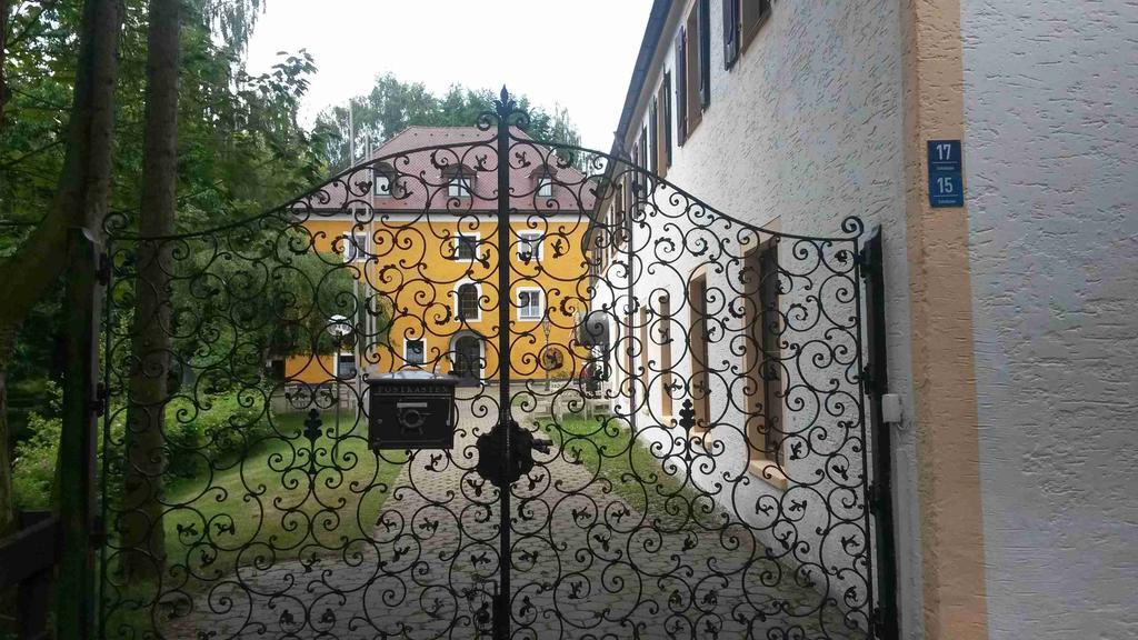 Hotel Schloss Fuchsmuehl 外观 照片