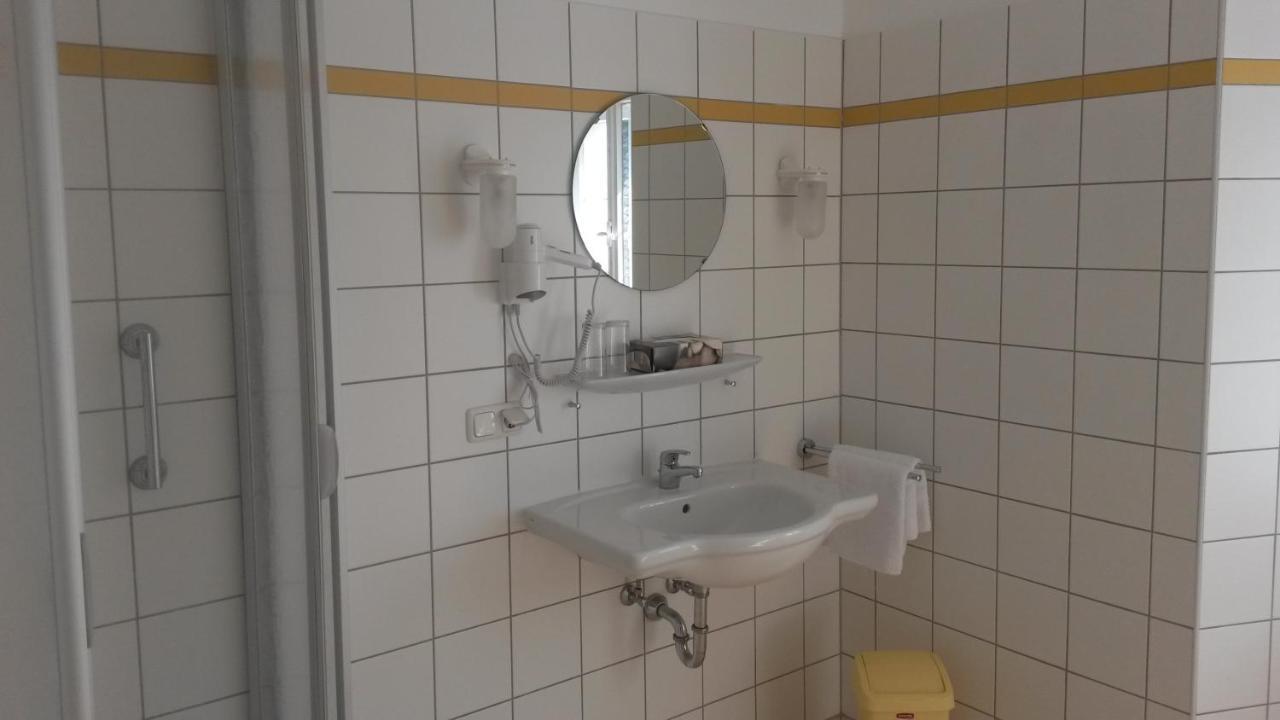 Hotel Schloss Fuchsmuehl 外观 照片